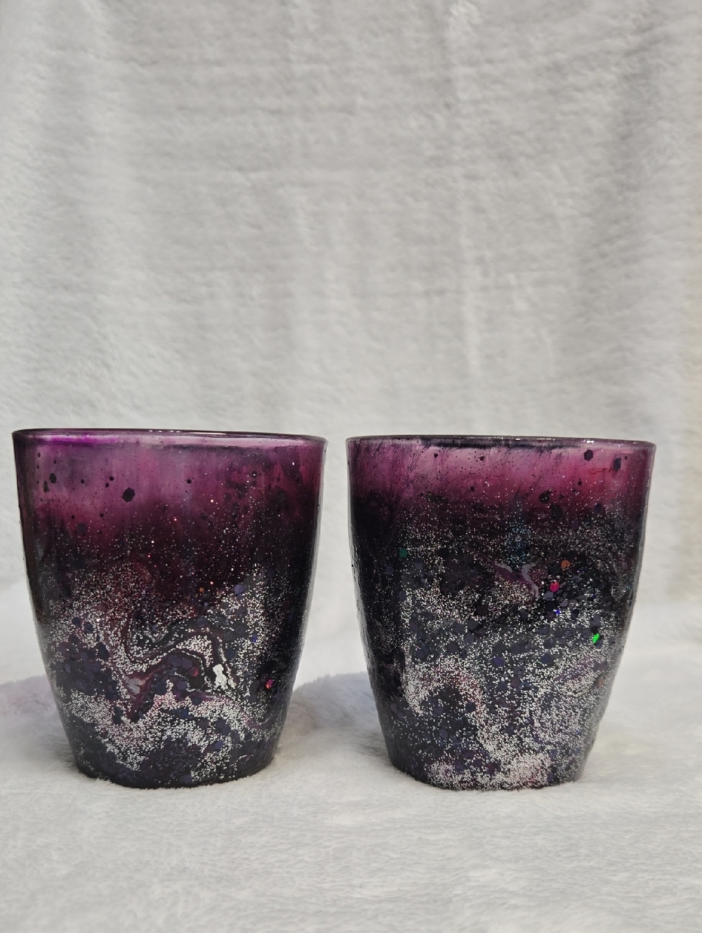 🎄Set Of 2 Hand Crafted Stemless Wine Glasses By @starson7th- Kiss The Night